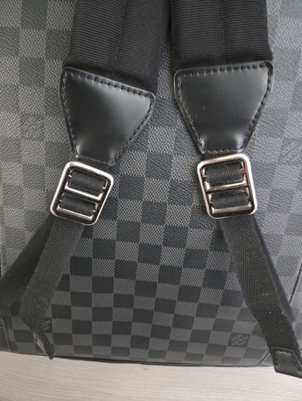 Louis Vuitton Christopher Backpack - Picture 12 of 16